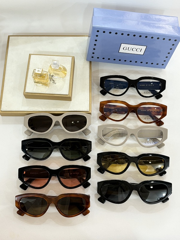 GUCCI SUNGLASSES (246)