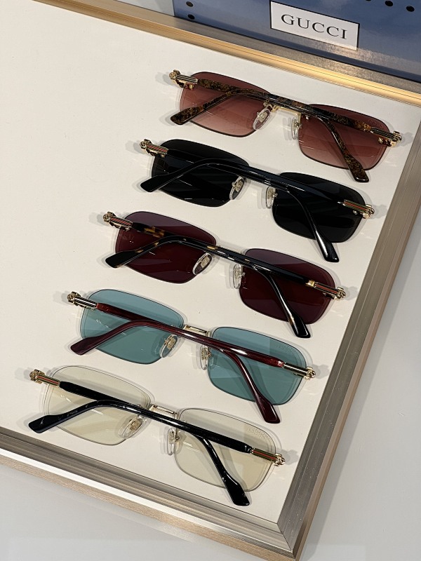 GUCCI SUNGLASSES (51)