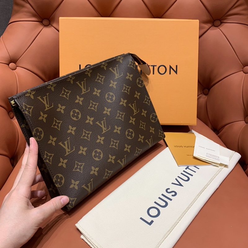 LOUIS VUITTON BAG (63)