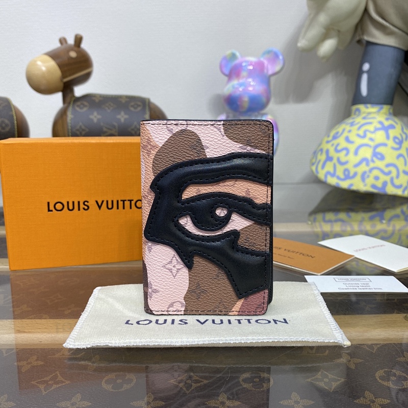 LOUIS VUITTON WALLET (226)