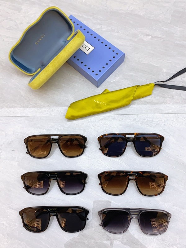 GUCCI SUNGLASSES (219)