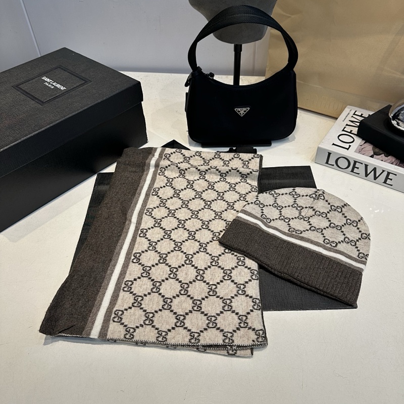LOUIS VUITTON CAP (13)