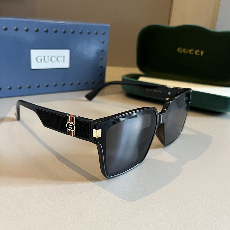 GUCCI SUNGLASSES (123)