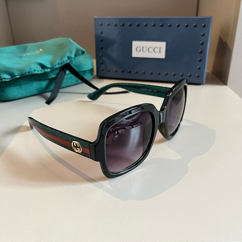 GUCCI SUNGLASSES (60)