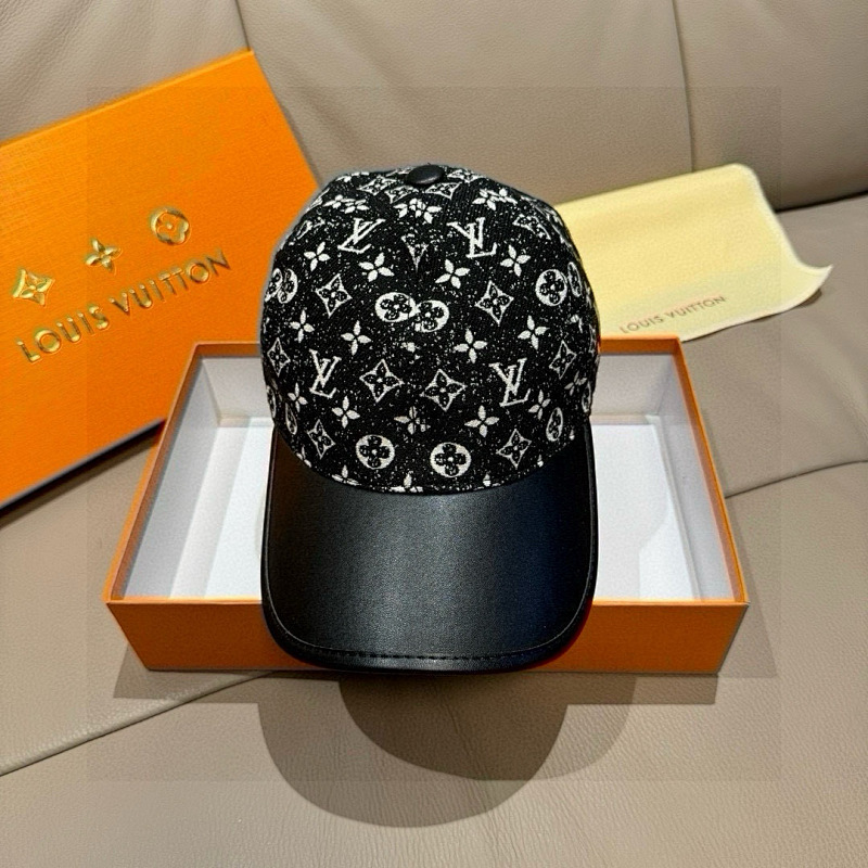 LOUIS VUITTON CAP (109)