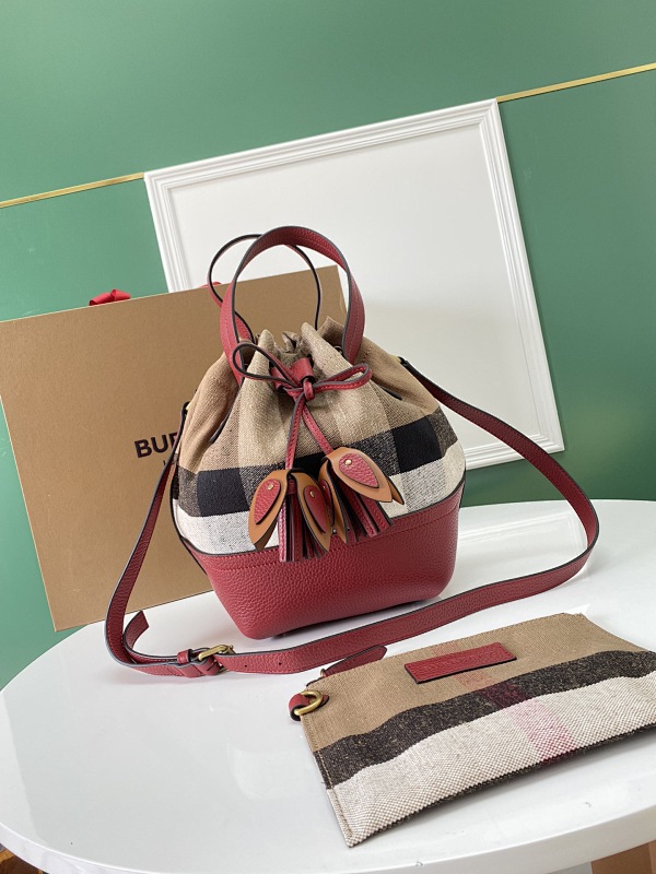 BURBERRY BAG (270)