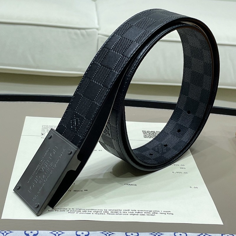 LOUIS VUITTON BELT (26)