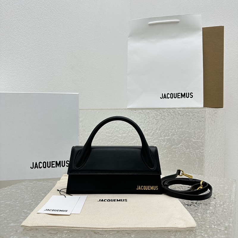 JACQUEMUS BAG (11)