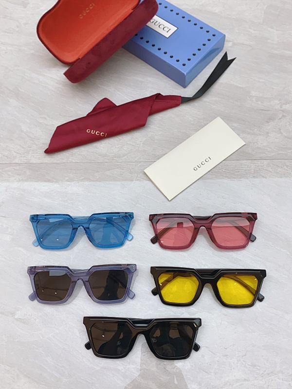 GUCCI SUNGLASSES (204)