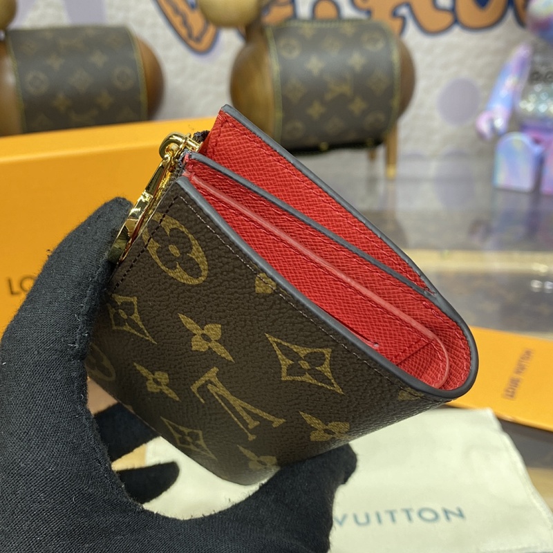 LOUIS VUITTON WALLET (11)