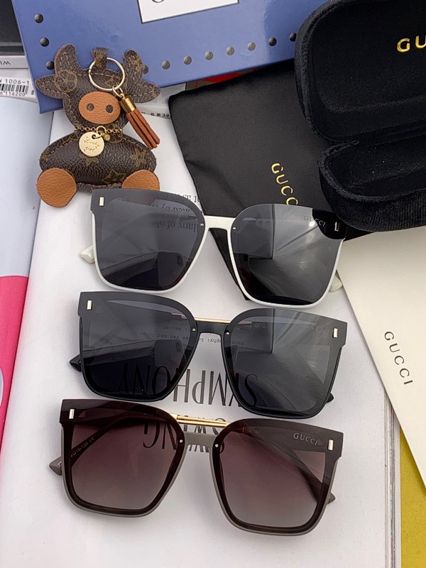 GUCCI SUNGLASSES (157)
