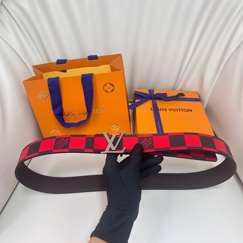 LOUIS VUITTON BELT (34)