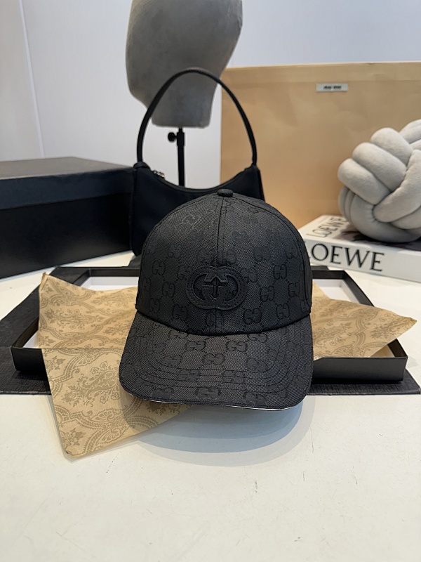 GUCCI CAP (46)