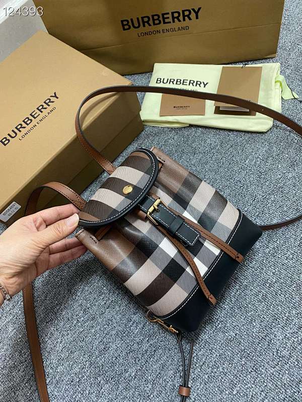 BURBERRY BAG (263)
