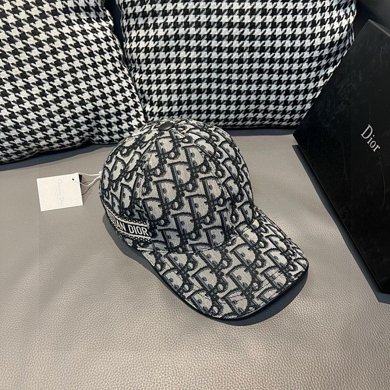 DIOR CAP (100)