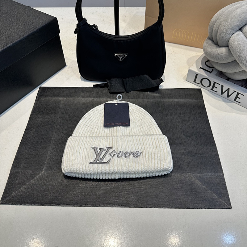 LOUIS VUITTON CAP (6)