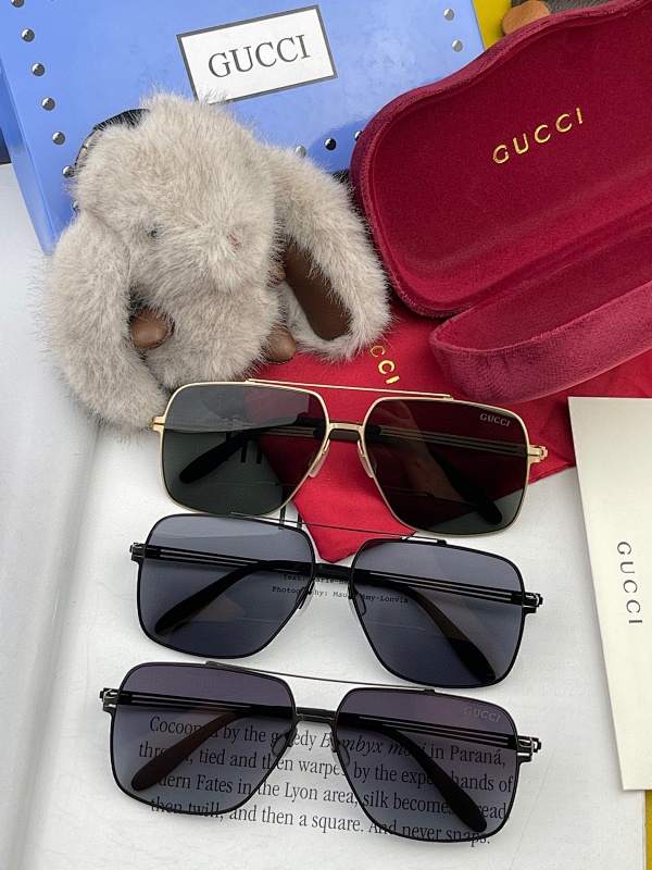 GUCCI SUNGLASSES (126)