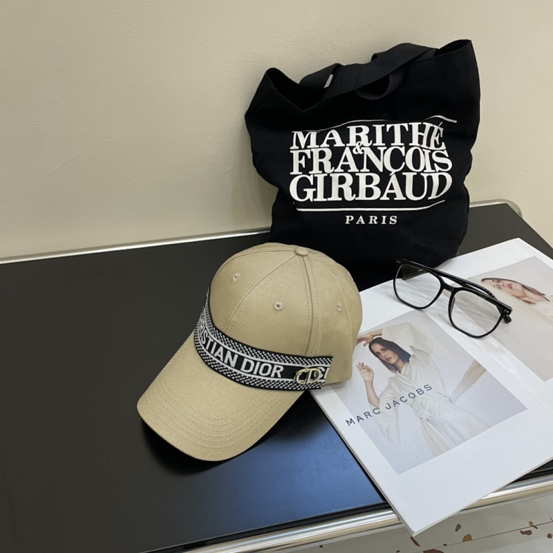 DIOR CAP (72)