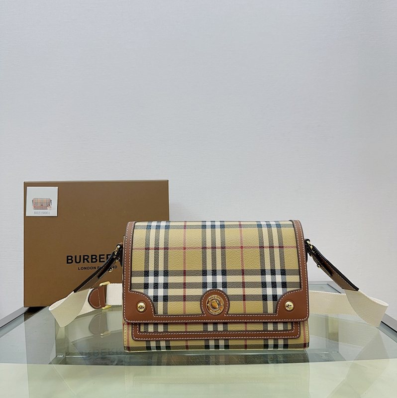 BURBERRY BAG (186)