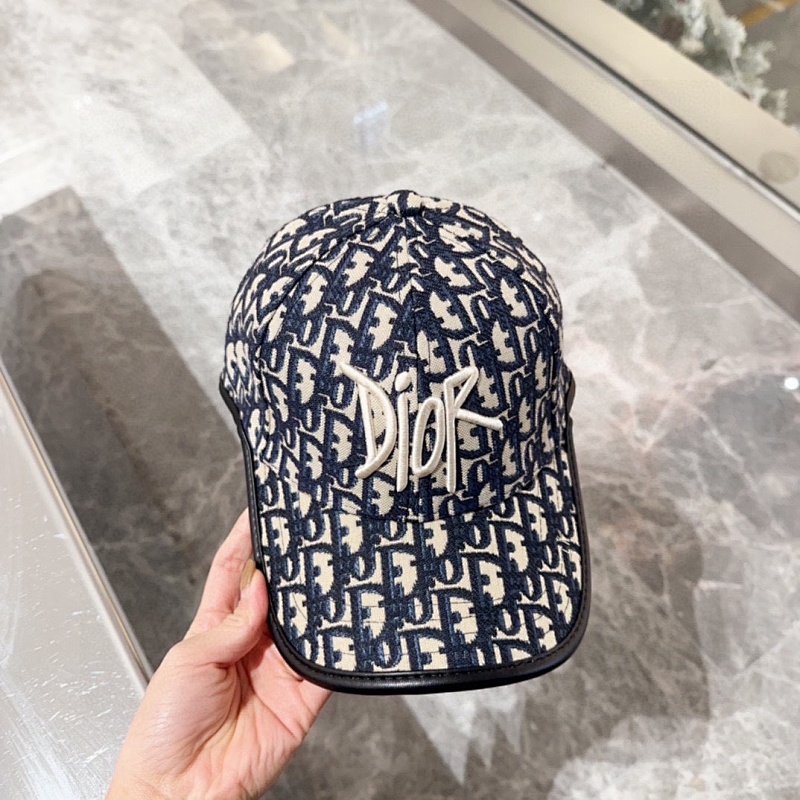 DIOR CAP (52)