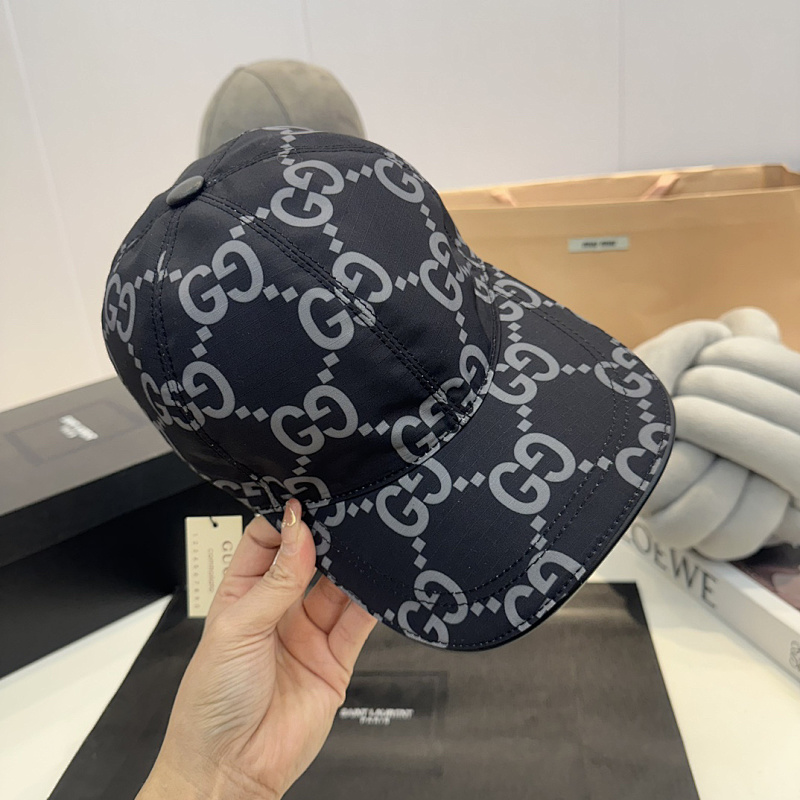 GUCCI CAP (123)