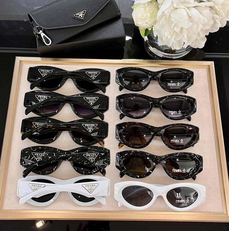 PRADA SUNGLASSES (111)