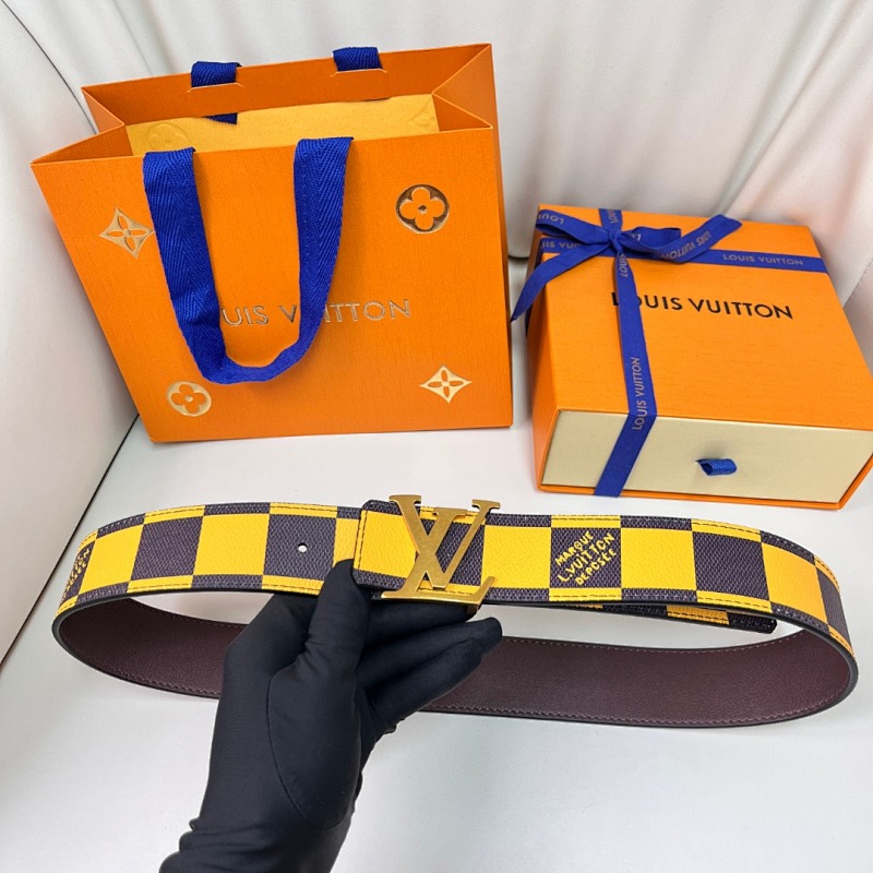 LOUIS VUITTON BELT (41)