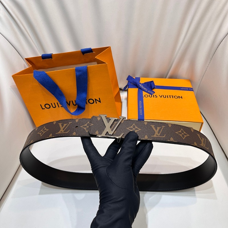 LOUIS VUITTON BELT (107)