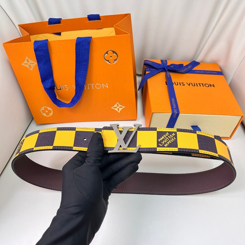LOUIS VUITTON BELT (40)