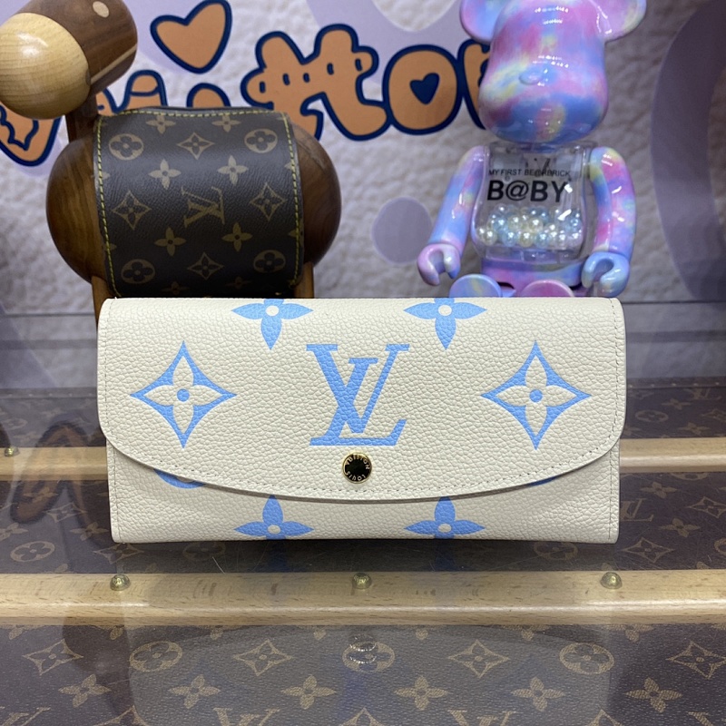 LOUIS VUITTON WALLET (39)