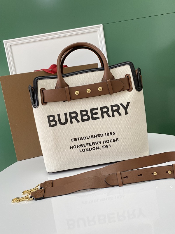 BURBERRY BAG (231)