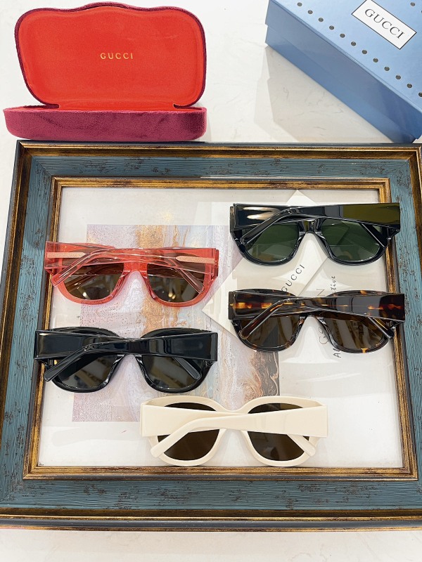 GUCCI SUNGLASSES (88)