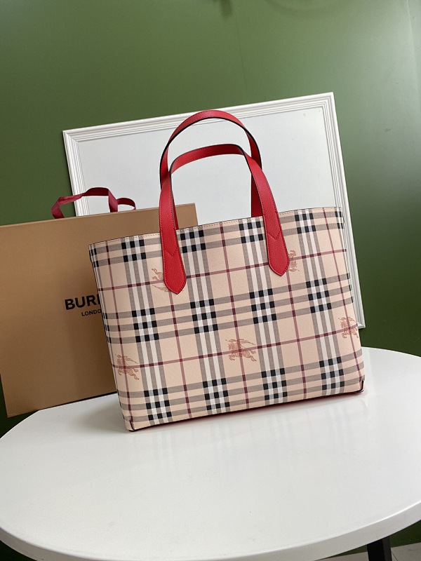 BURBERRY BAG (7)