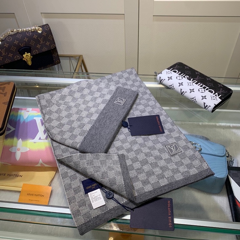 LOUIS VUITTON CAP (25)