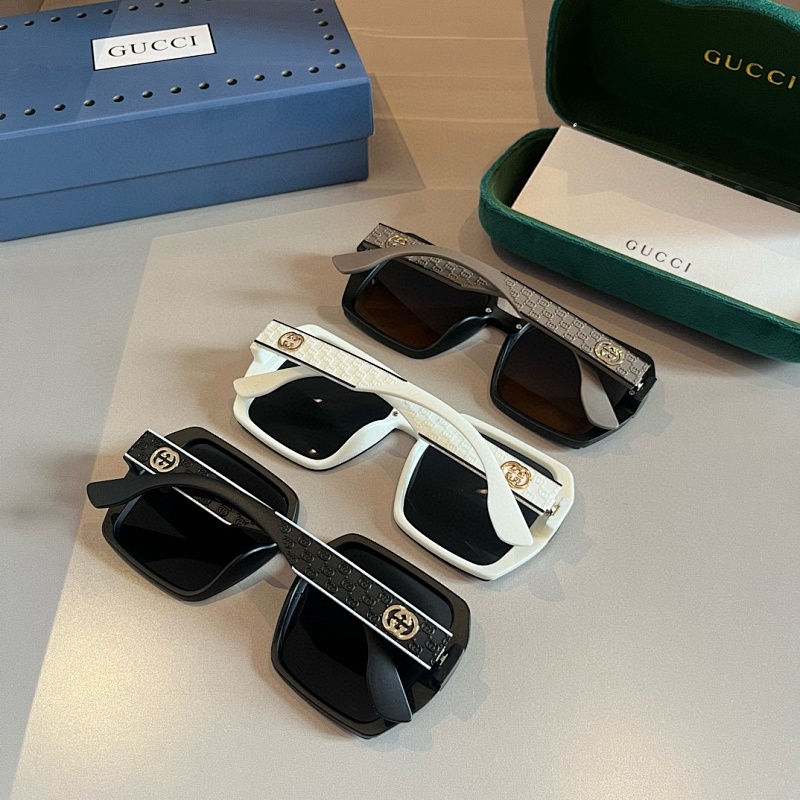 GUCCI SUNGLASSES (56)