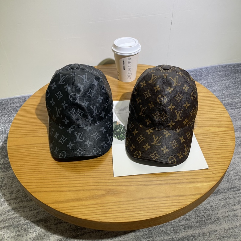 LOUIS VUITTON CAPS (6)