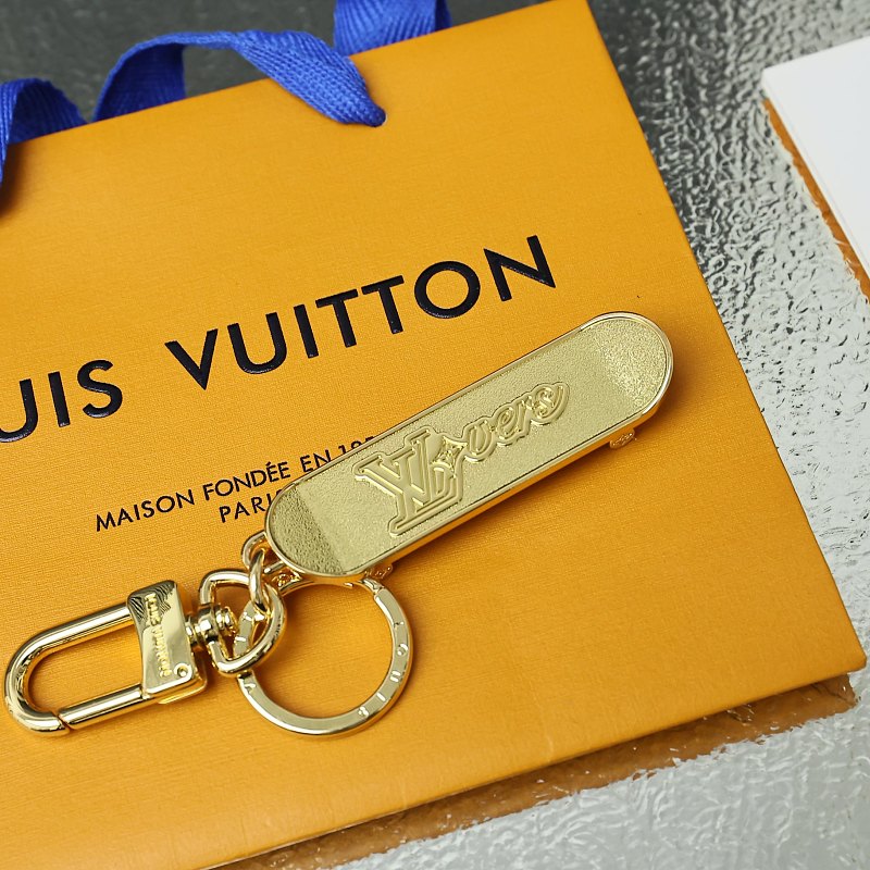 LOUIS VUITTON (20)