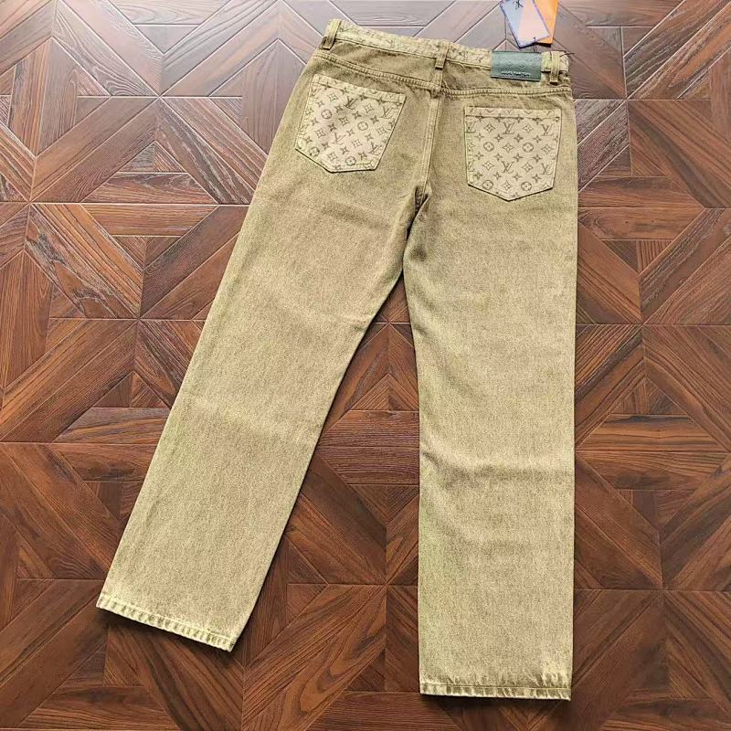 LOUIS VUITTON PANTS (124)
