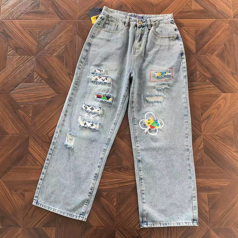 LOUIS VUITTON PANTS (27)