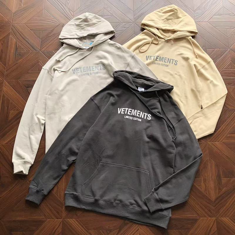 VETEMENTS HOODIES (20)