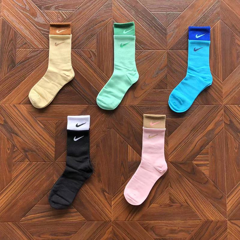 NIKE (10)
