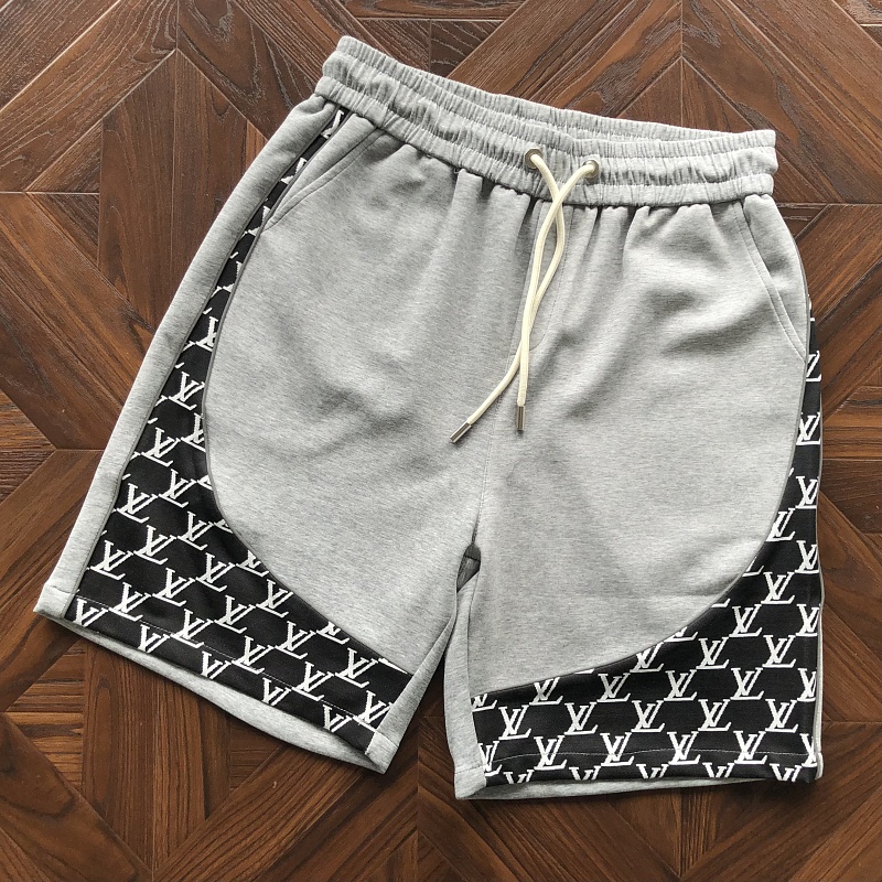 LOUIS VUITTON SHORTS (16)