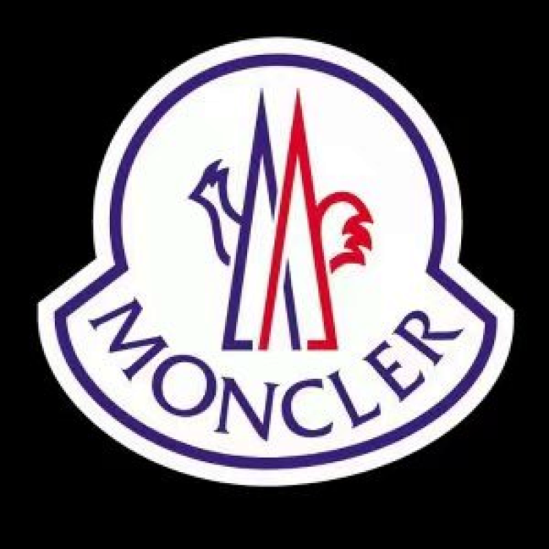 MONCLER (3)