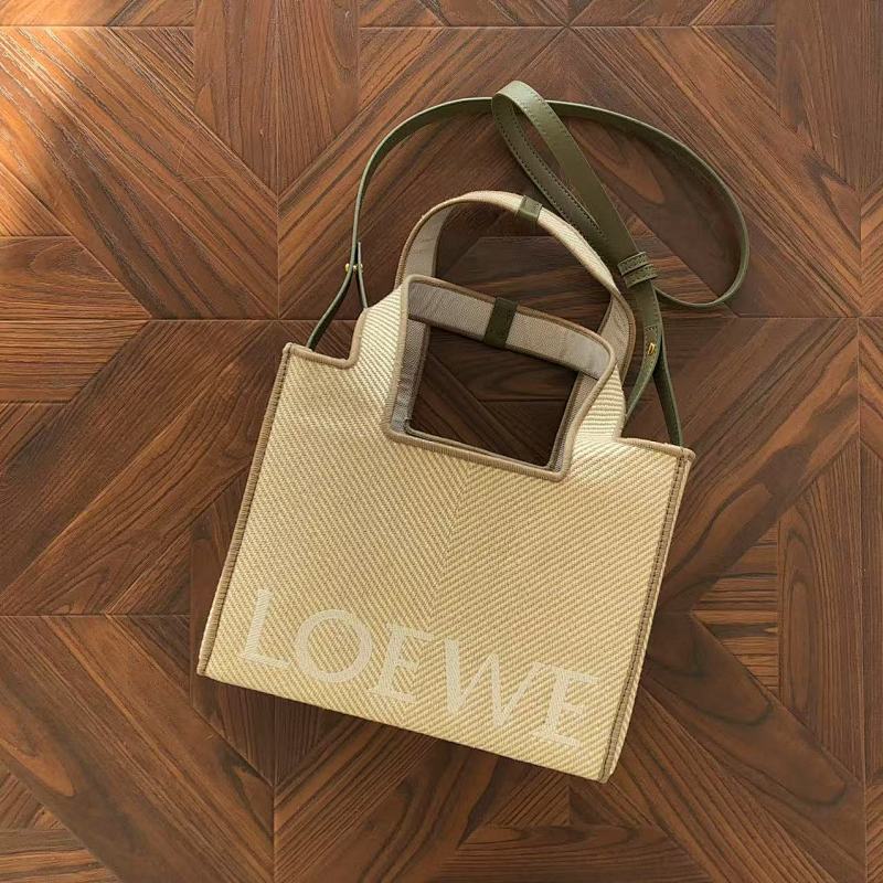LOEWE BAGS (2)