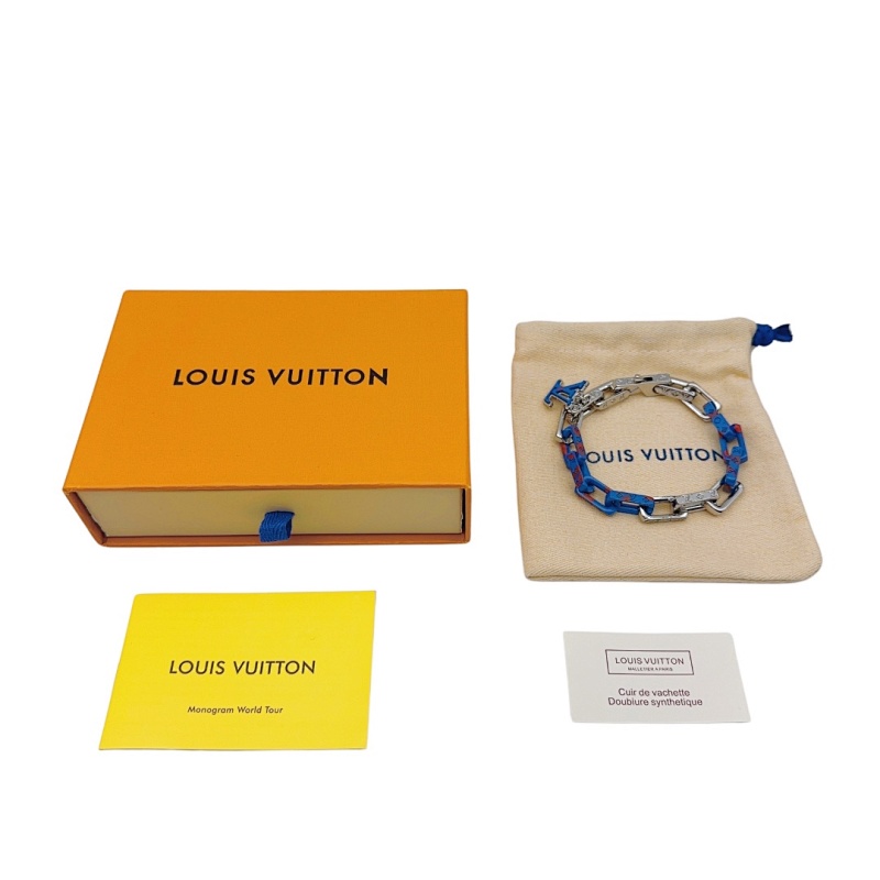 LOUIS VUITTON (180)