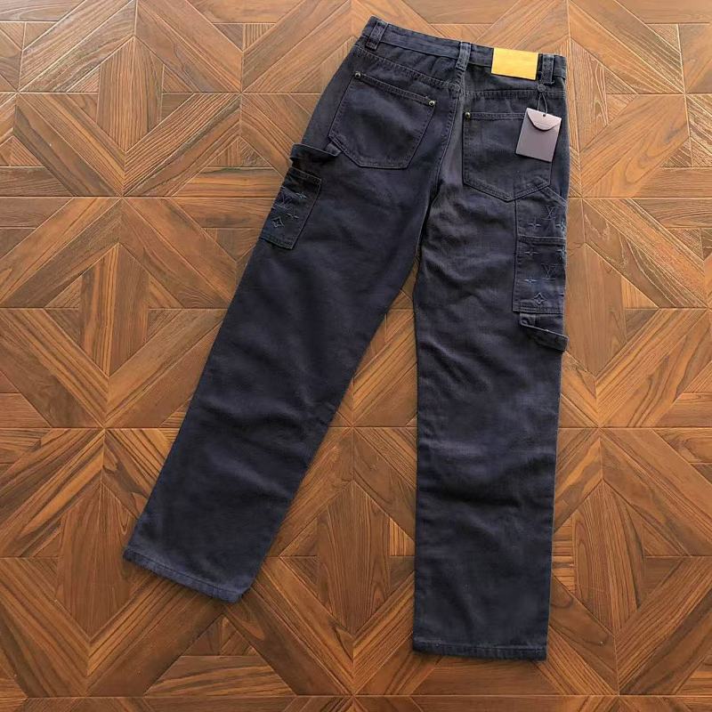 LOUIS VUITTON PANTS (121)