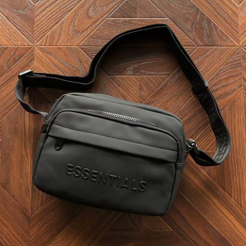 ESSENTIALS BAGS (3)