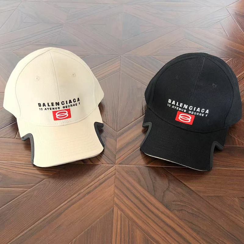 BALENCIAGA CAPS (23)