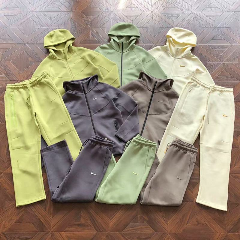 NIKE HOODIES (23)