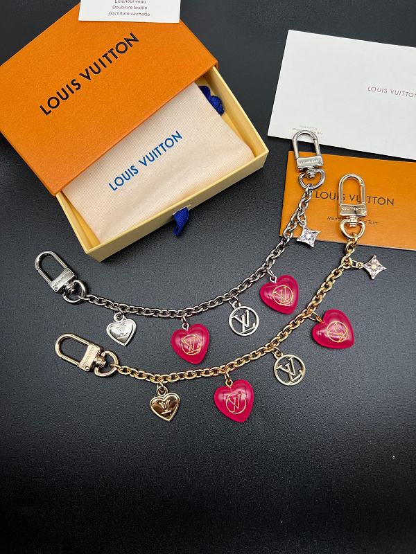 LOUIS VUITTON (84)